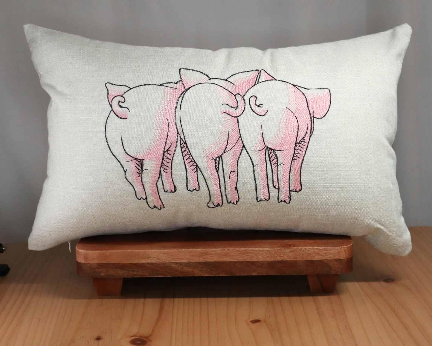 Pig Butts Pillow! 2-sided embroidered pillow.